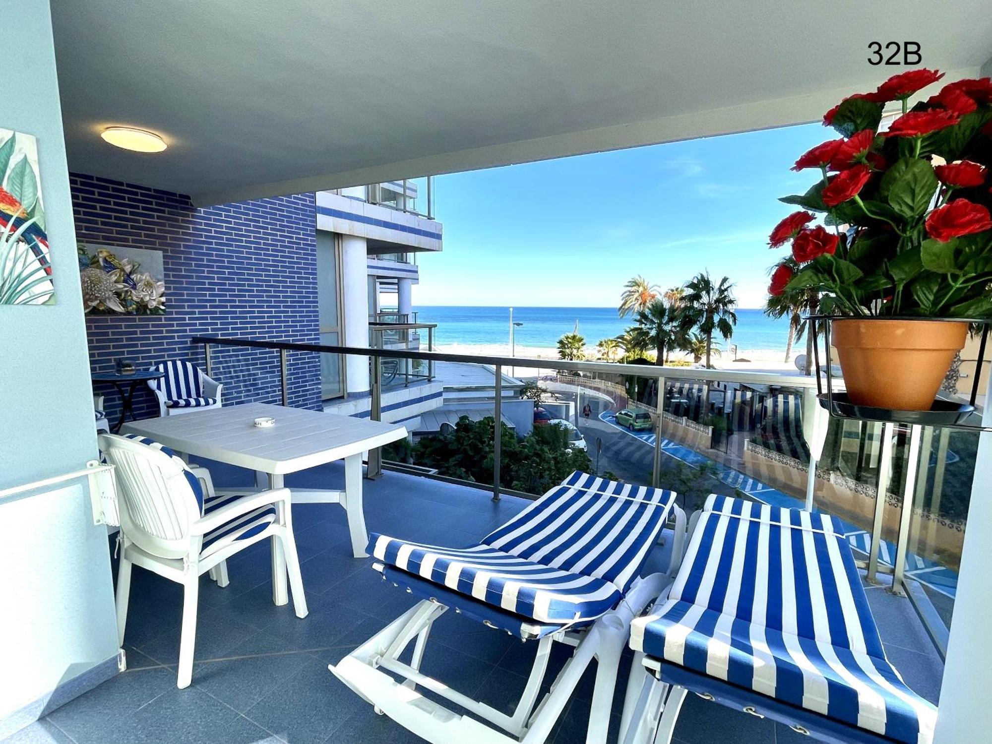 Timora Sea View New Apart' Hipocampos Калпе Екстериор снимка